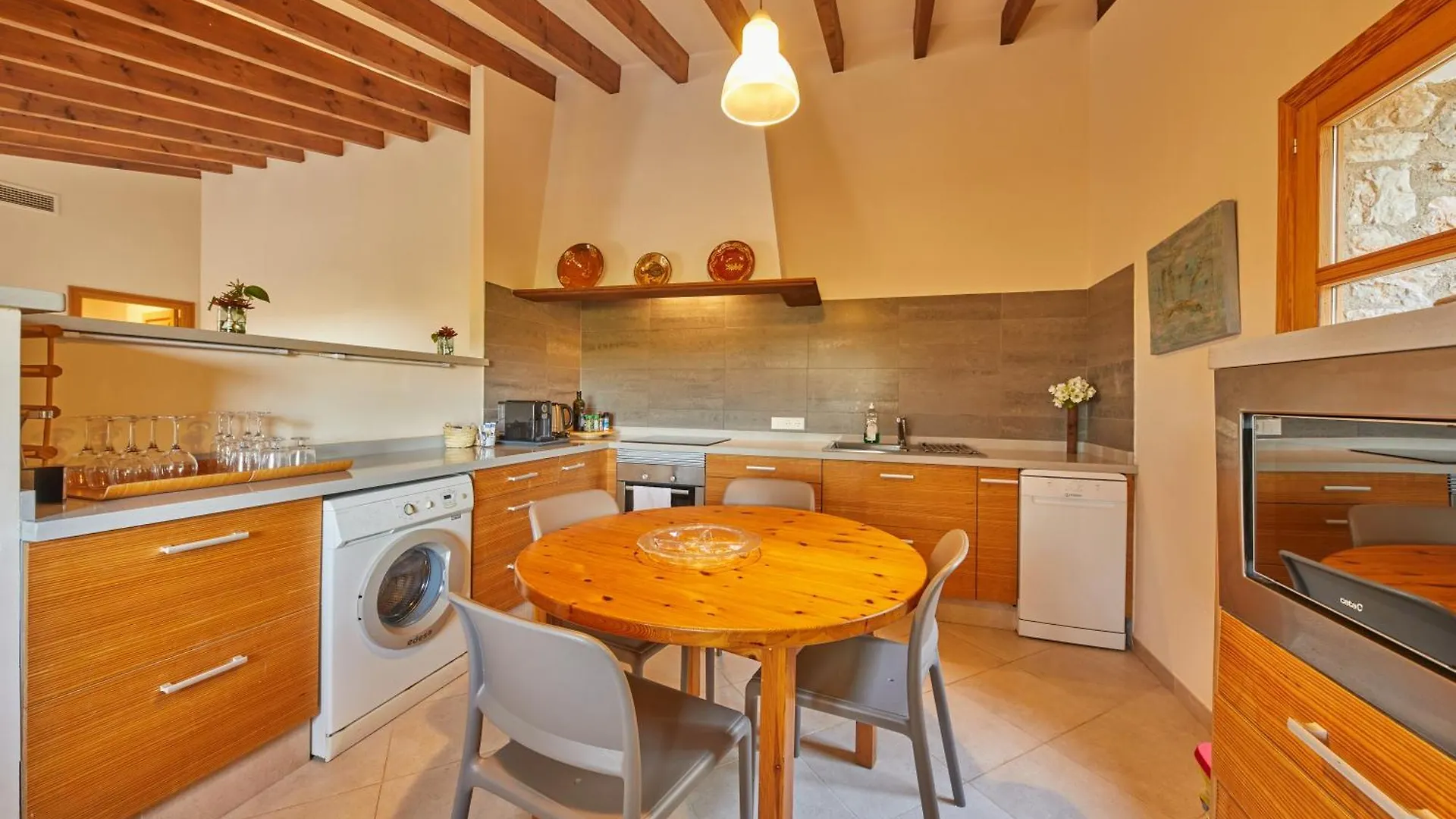 Agroturismo Alqueria Blanca Bunyola Farm stay
