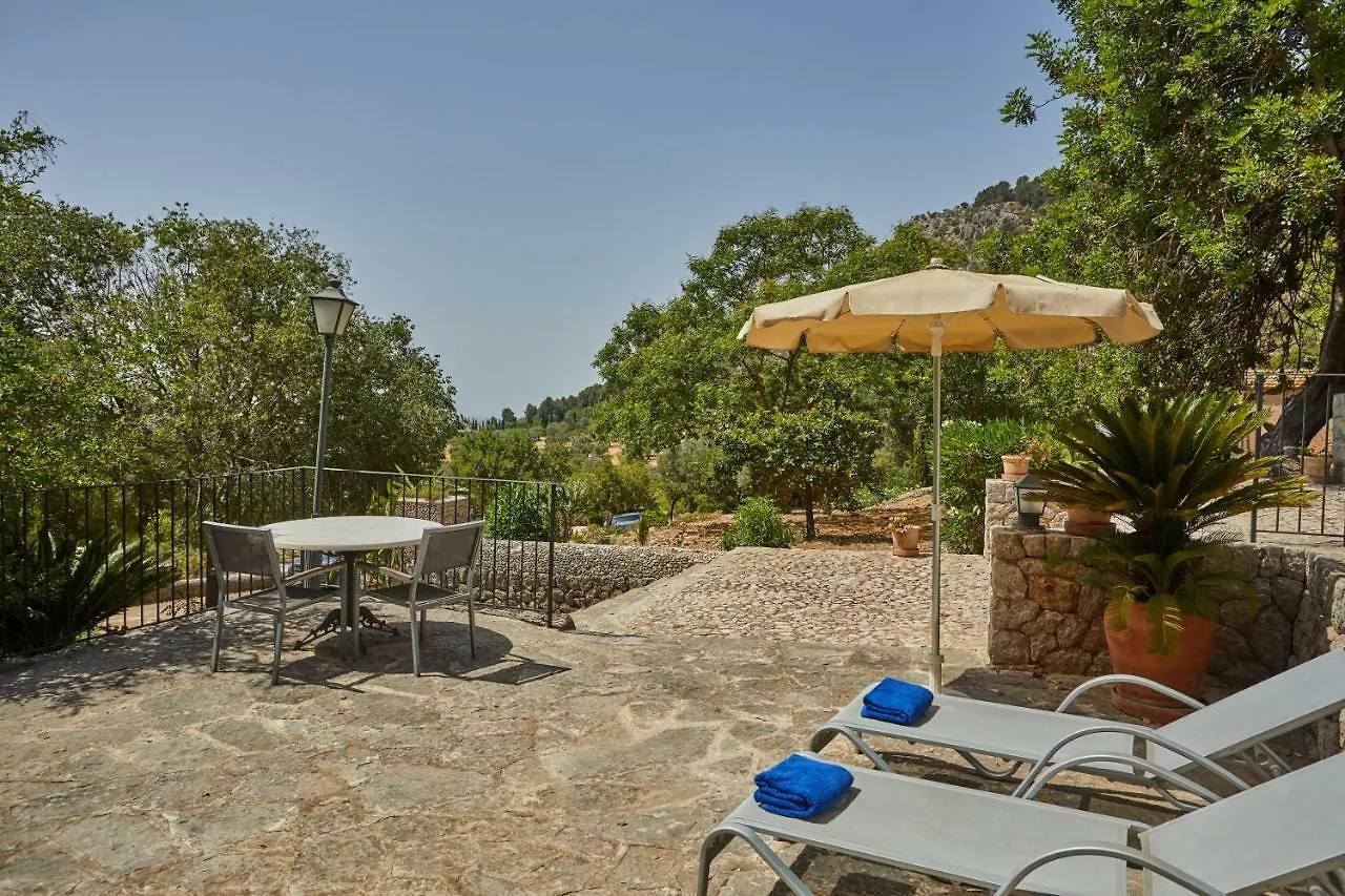 Agroturismo Alqueria Blanca Bunyola  0*,