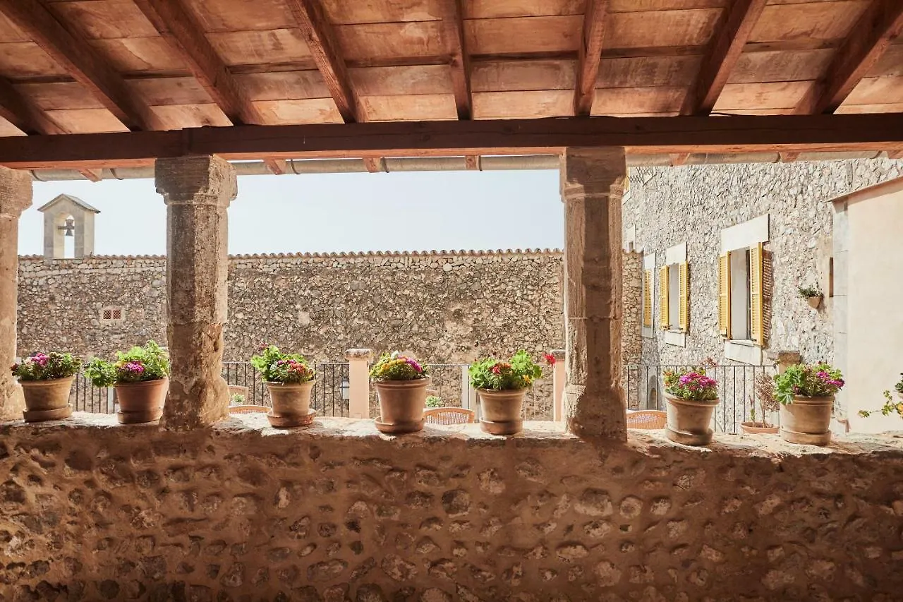 Agroturismo Alqueria Blanca Bunyola Farm stay