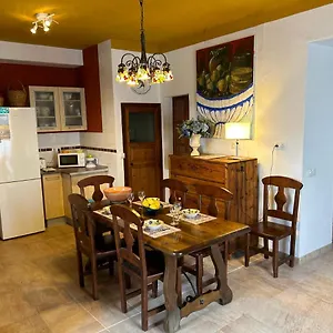 Сasa de vacaciones Casa Padrina Burballa, María de la Salud